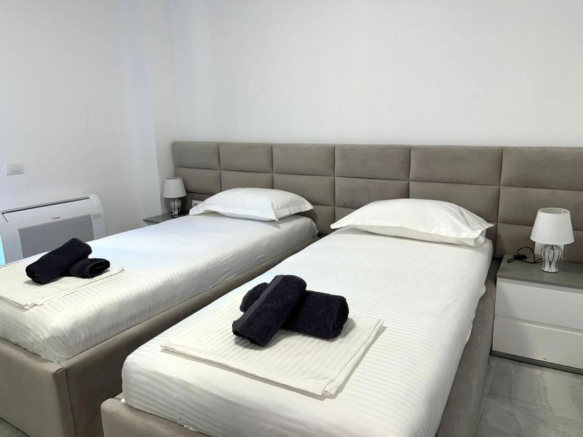Ferienwohnung Diamond Dream Sarandë Exterior foto